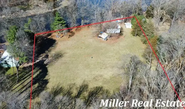 5847 W Irving Road, Hastings, MI 49058