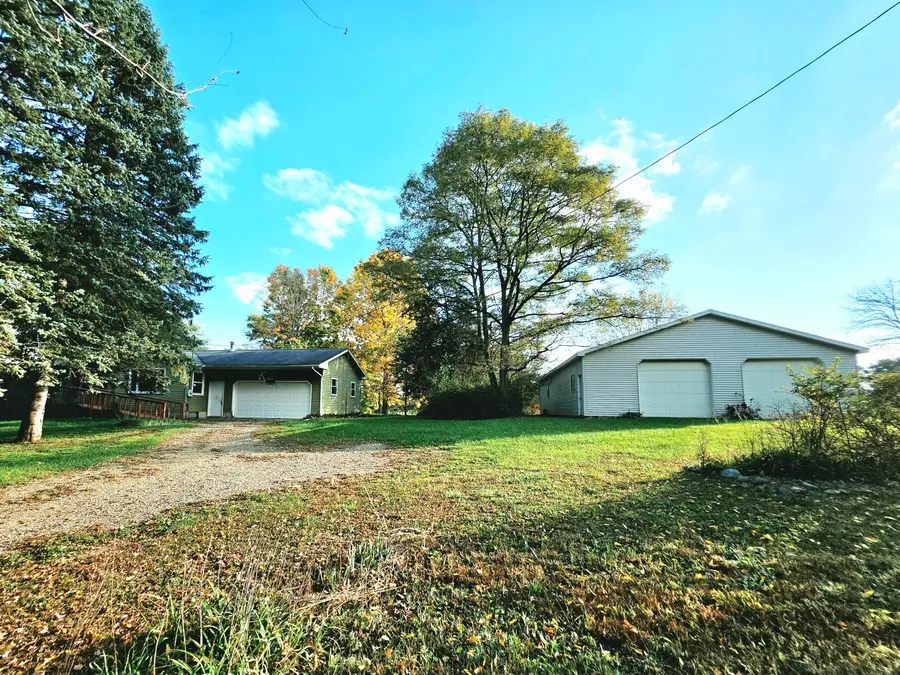 14651 Peckham Road, Albion, MI 49224 - #3