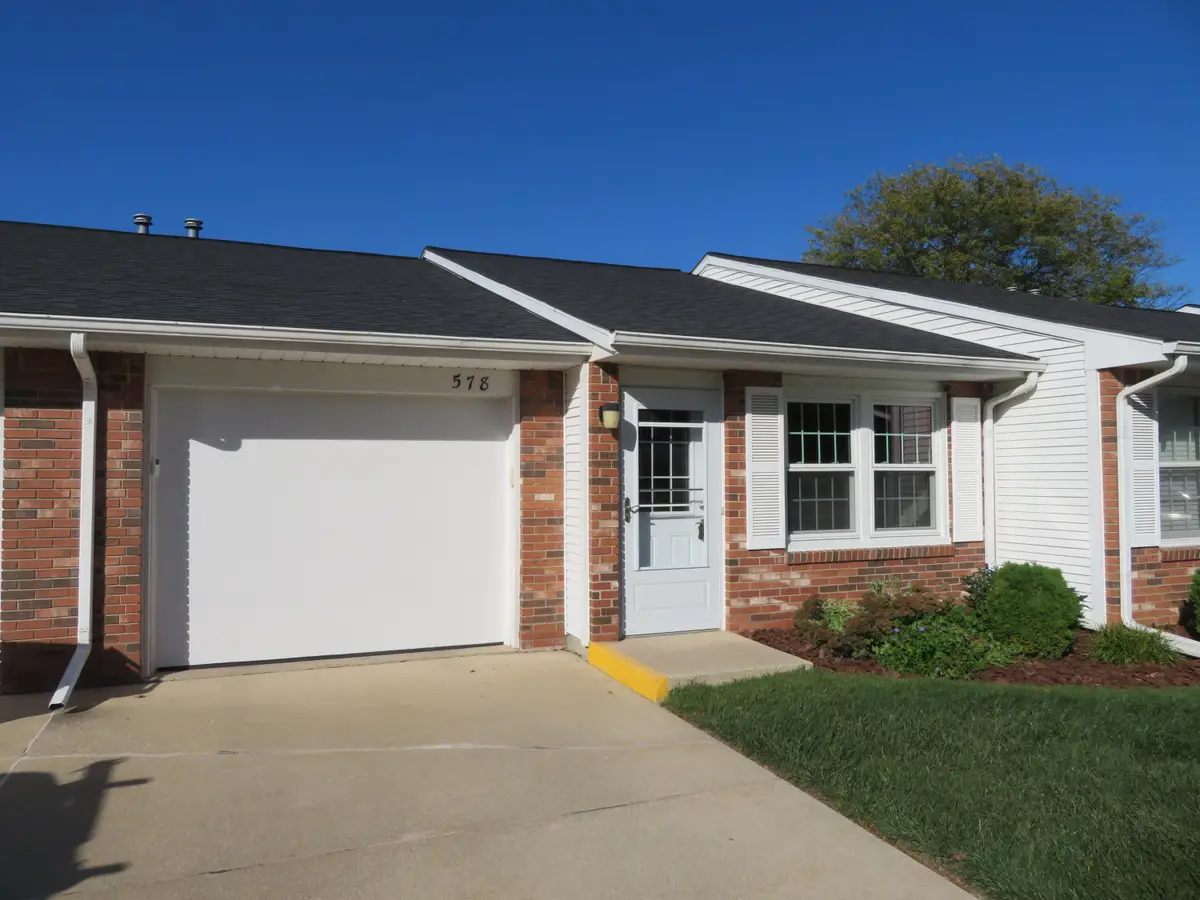578 Yorkshire Square, Milan, MI 48160 - #1