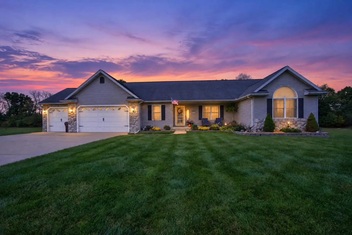 6921 Stony Lake Lane, Jackson, MI 49201 - #1