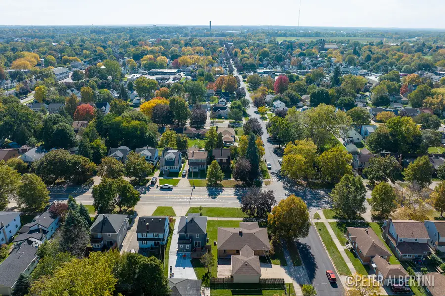 1050 Lake Michigan Drive Nw, Grand Rapids, MI 49504 - #3