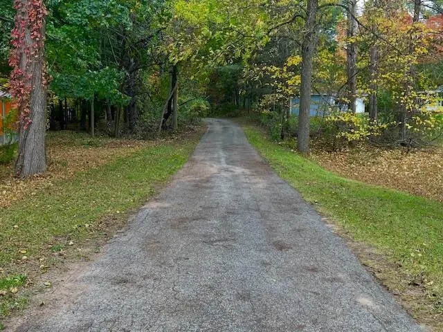 831 N Darling Avenue, Fremont, MI 49412 - #2
