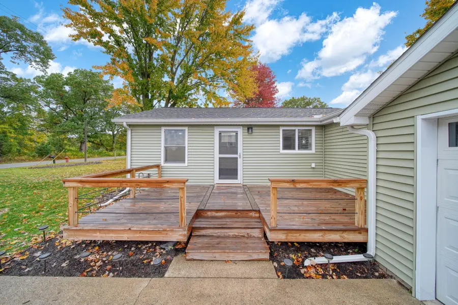 2995 S Meridian Road, Jackson, MI 49203 - #2
