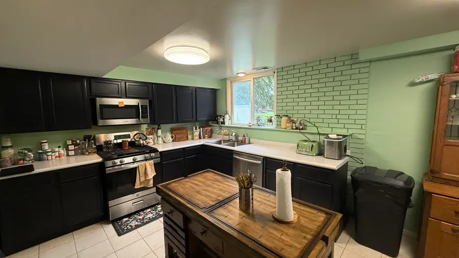 1117 Westlake Woods Drive, Battle Creek, MI 49037 - #2