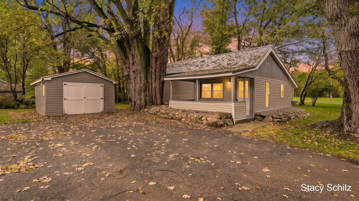 123 Sherman, Nashville, MI 49073 - #1