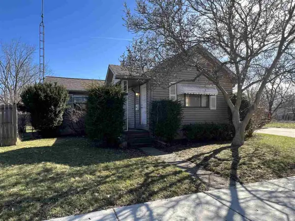 833 W Atherton Road, Flint, MI 48507