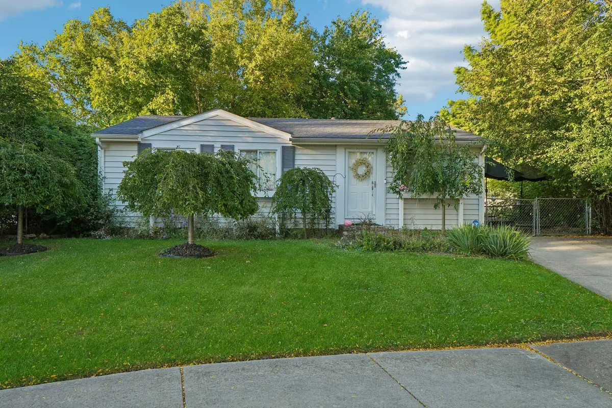7 Burlingame Court, Ann Arbor, MI 48108 - #1