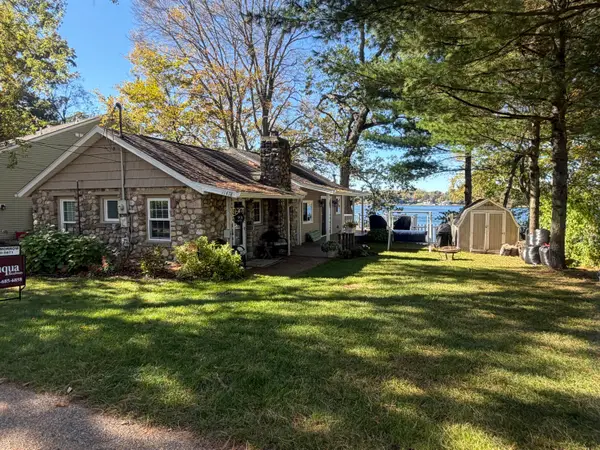 11478 Handy Lane, Plainwell, MI 49080