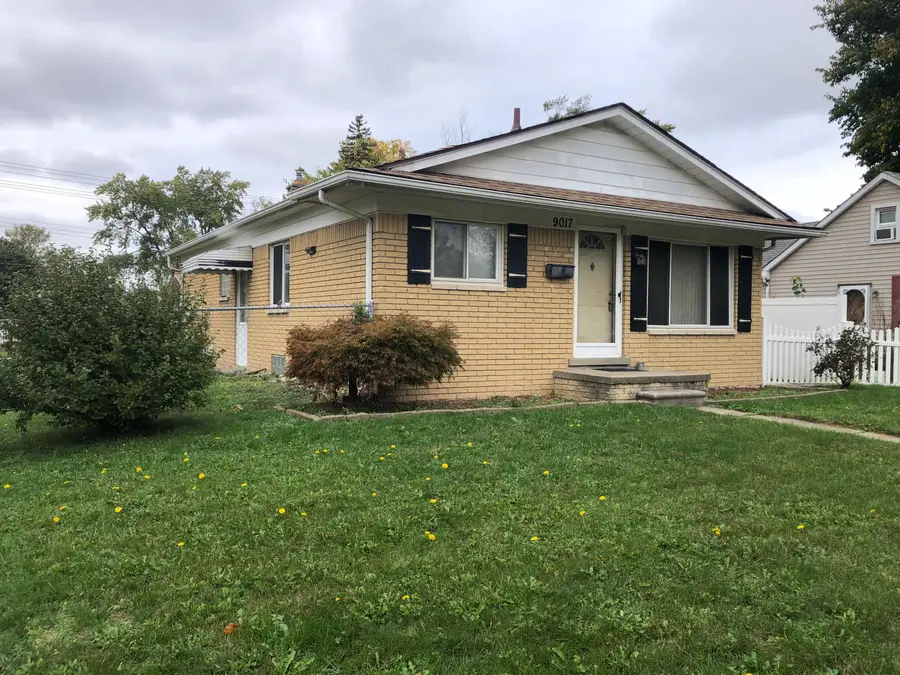 9017 Danzig Street, Livonia, MI 48150 - #3