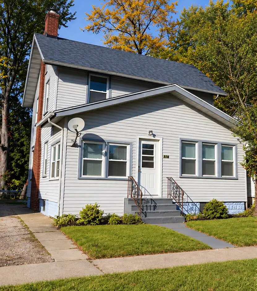 116 E Prospect Street, Jackson, MI 49203 - #1