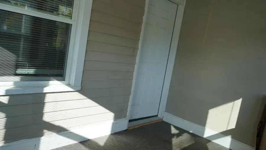 116 E Prospect Street, Jackson, MI 49203 - #3