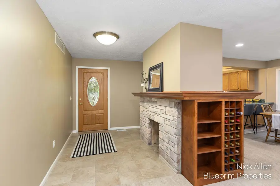 7279 Blakely Drive Ne, Rockford, MI 49341 - #3