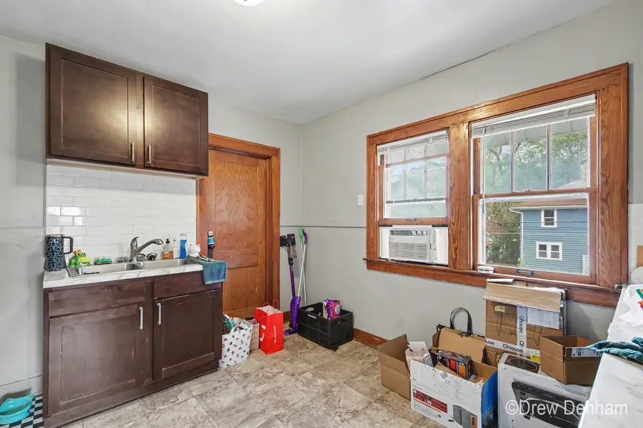 459 Dickinson Street Se, Grand Rapids, MI 49507 - #3