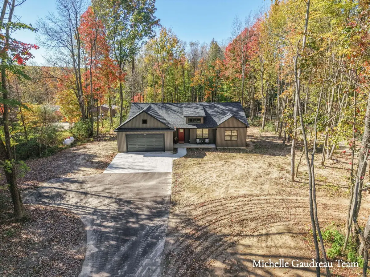 6381 Wood School Road, Freeport, MI 49325 - #1