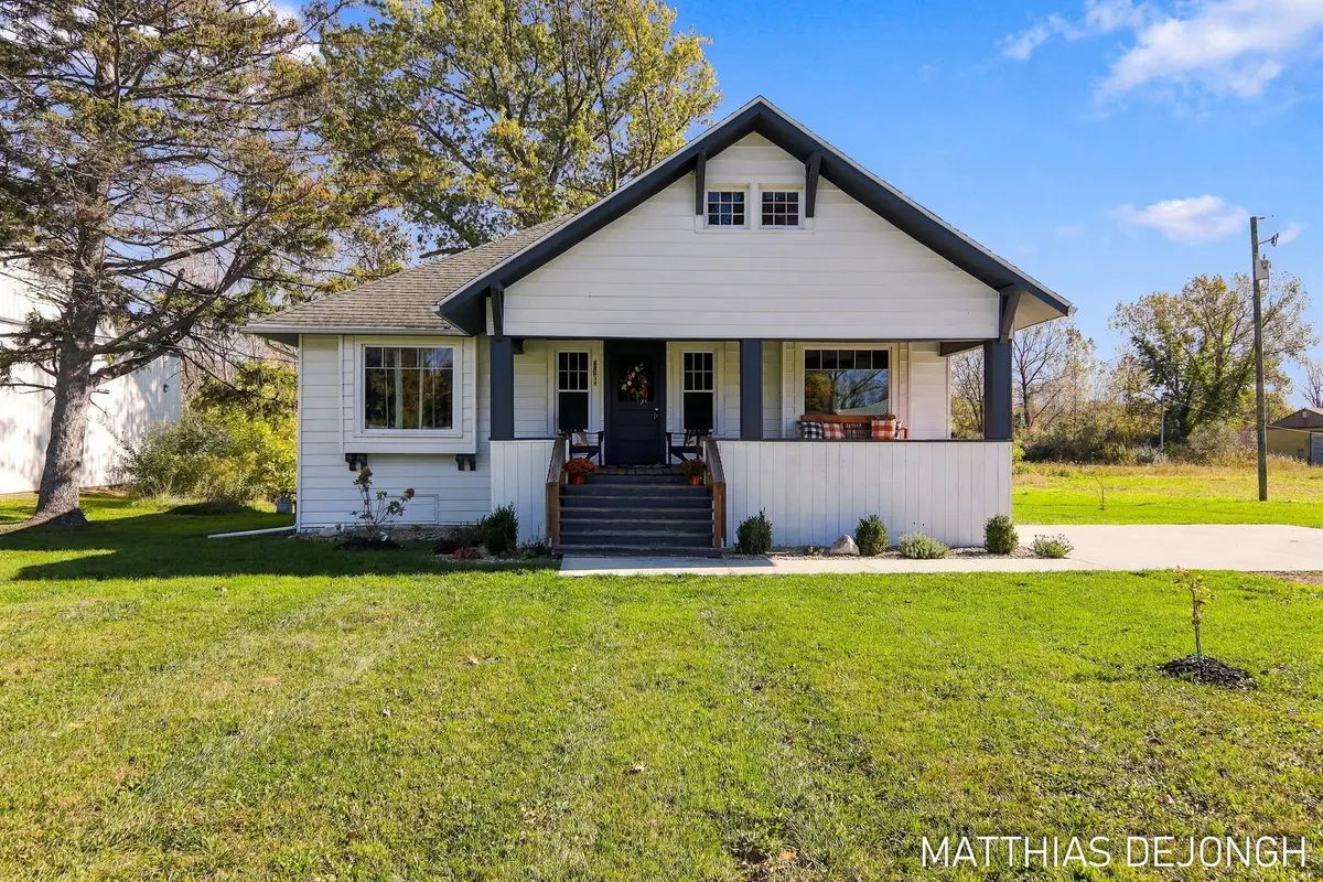 09039 M-140, South Haven, MI 49090 - #1