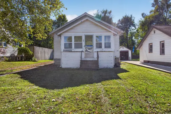329 E South Street, Jackson, MI 49203