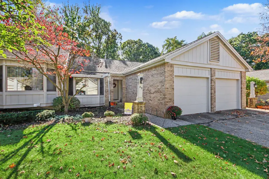 49 Skyline Circle Nw, Grand Rapids, MI 49504 - #2
