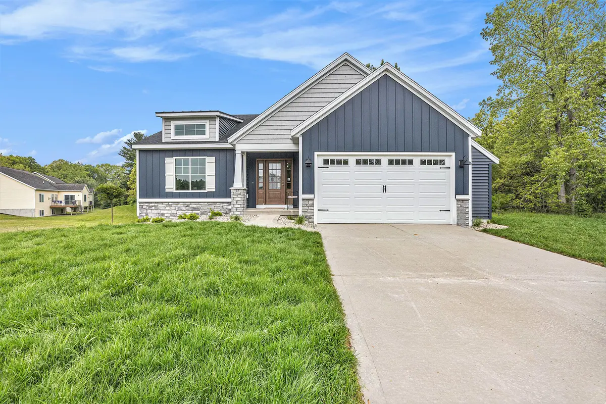 2847 14 Mile Road Ne, Sparta, MI 49345 - #1