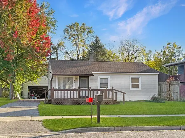 919 Mel Avenue, Lansing, MI 48911