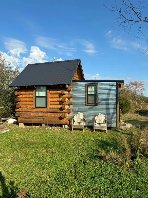 2798 E Buchanan Road, White Cloud, MI 49349