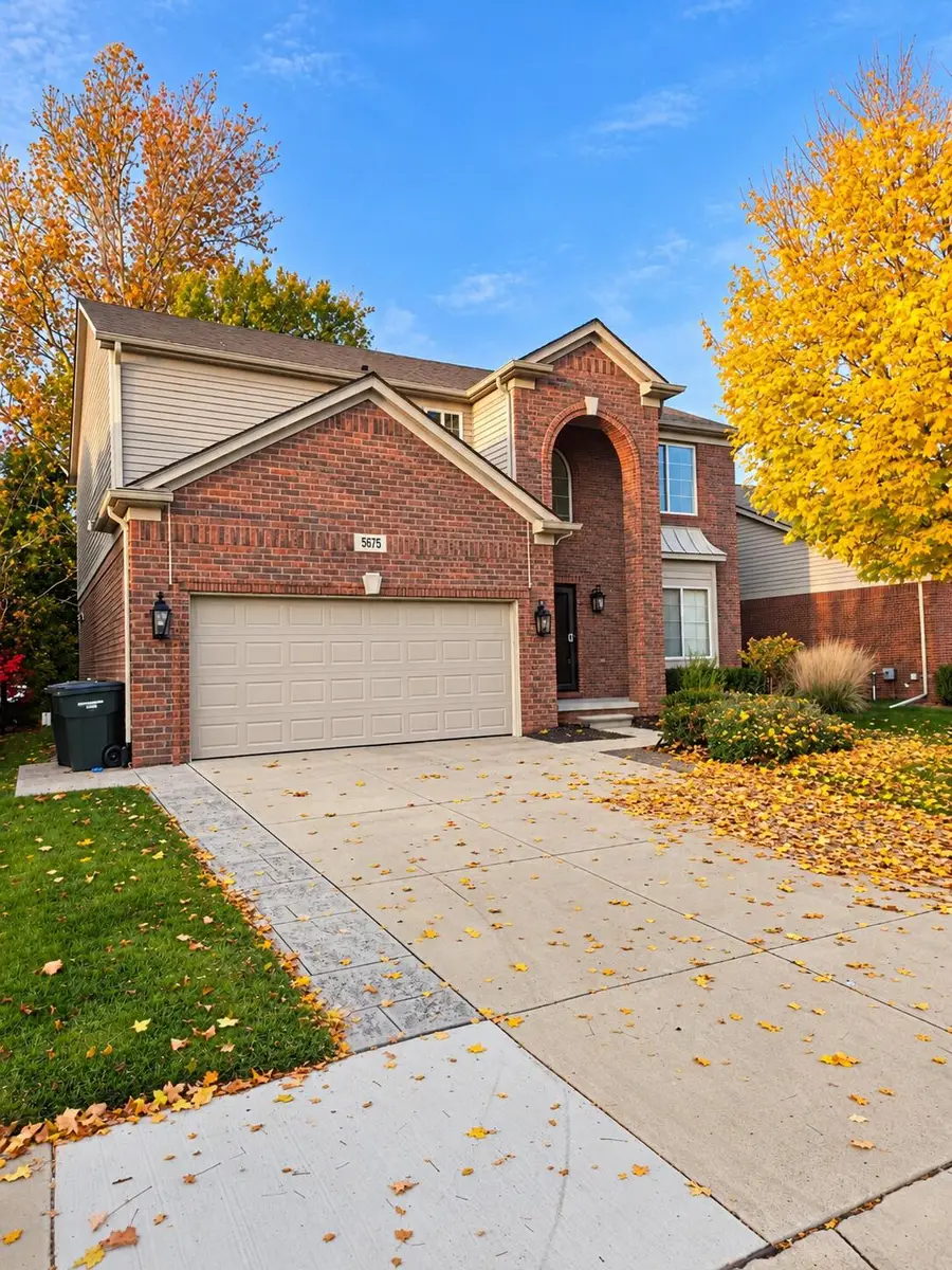 5675 Gregory Drive, Shelby, MI 48317 - #2