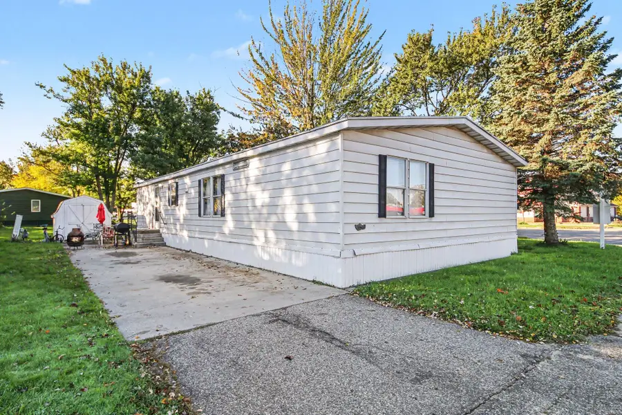 1139 Lincoln Avenue #143, Holland, MI 49423 - #2