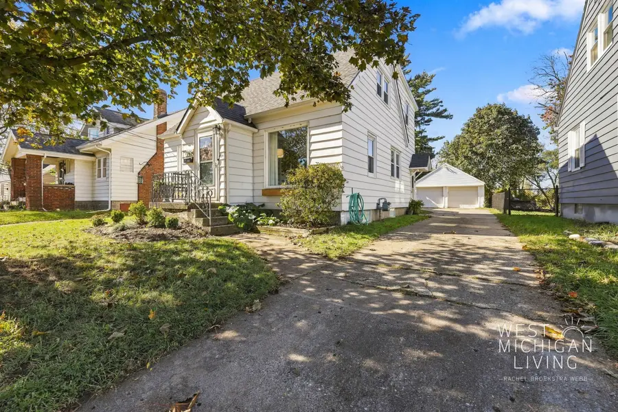 1915 Blandford Avenue Sw, Wyoming, MI 49519 - #3