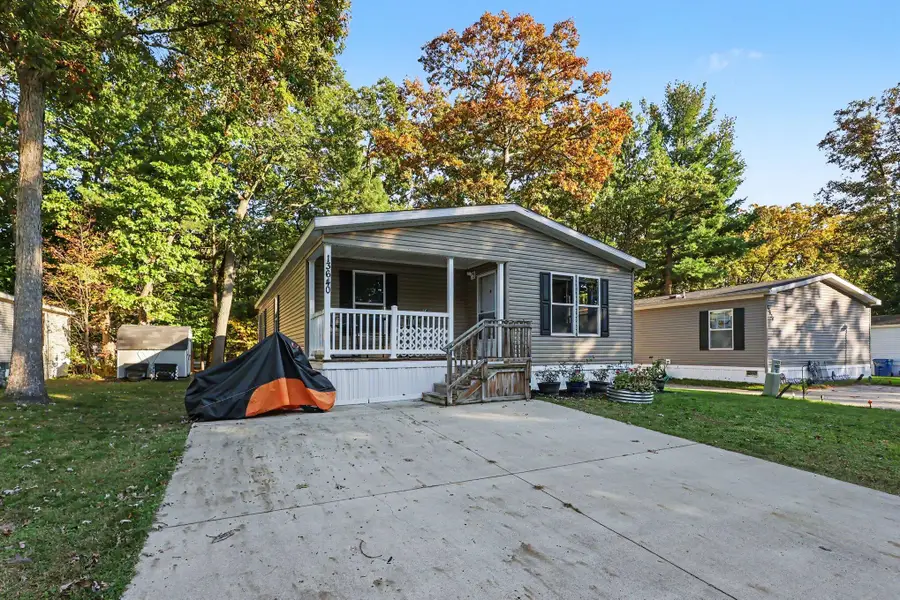 13640 Oaktree Court, Grand Haven, MI 49417 - #3
