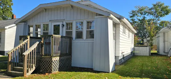 2003 Moulton Avenue, Muskegon, MI 49445