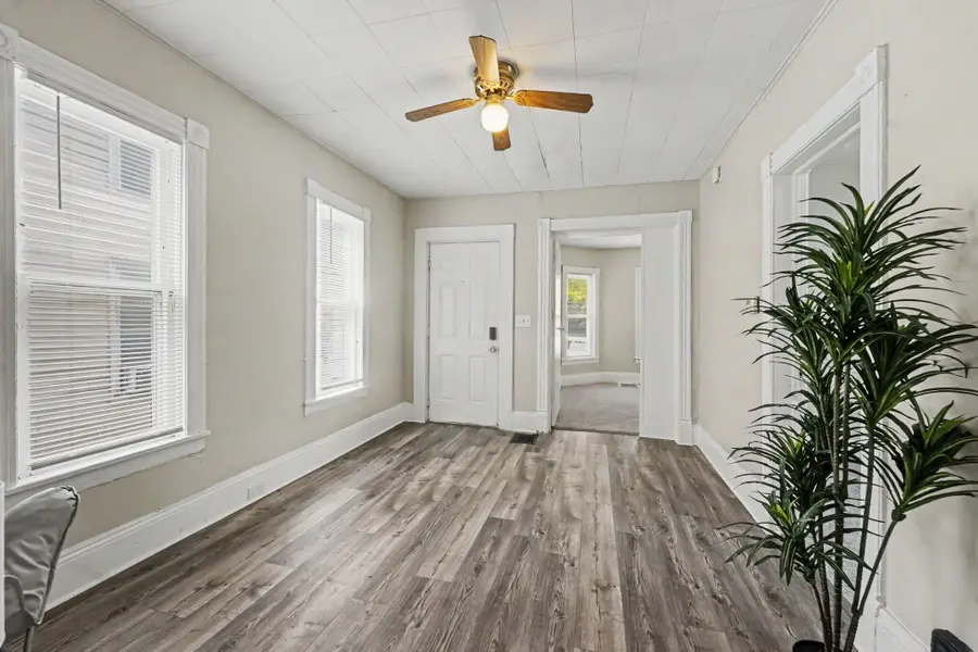 850 Lafayette Avenue Ne, Grand Rapids, MI 49503 - #2