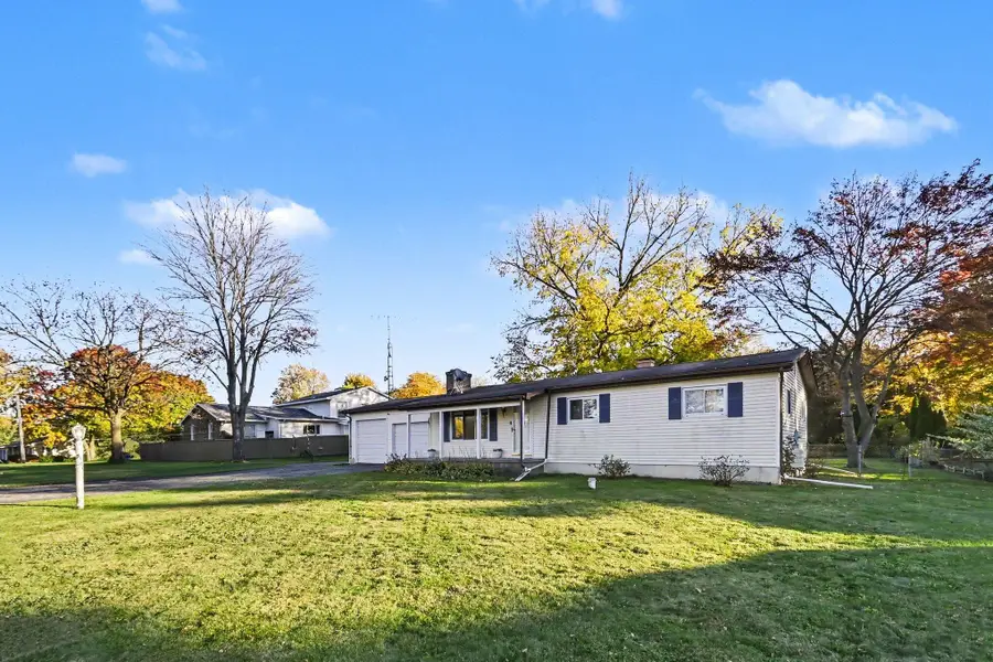 6316 Nightingale Drive, Flint, MI 48506 - #3