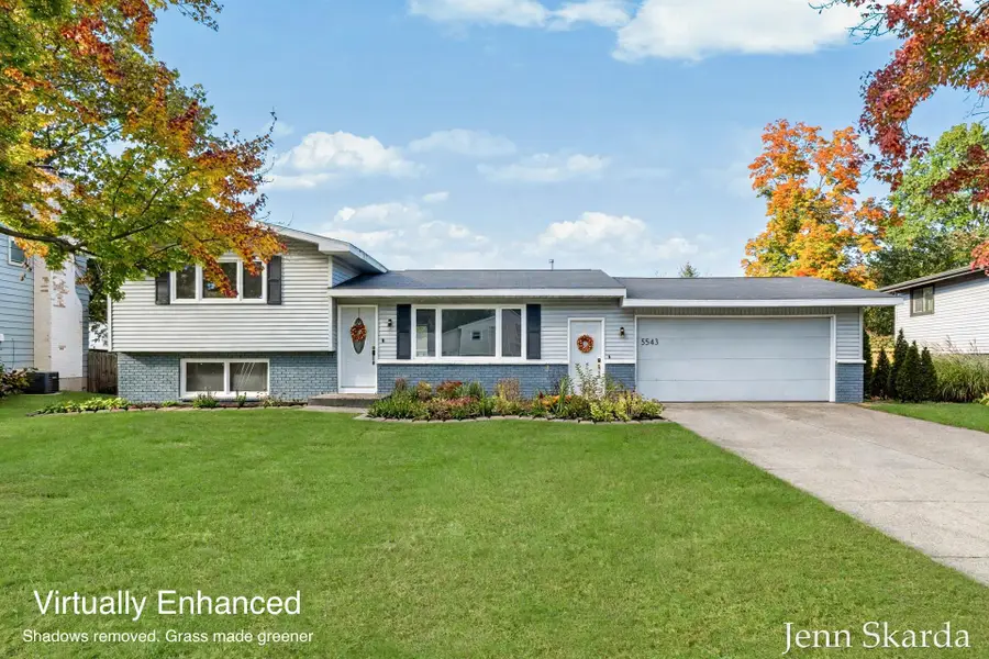 5543 Edgelawn Drive Se, Kentwood, MI 49508 - #2