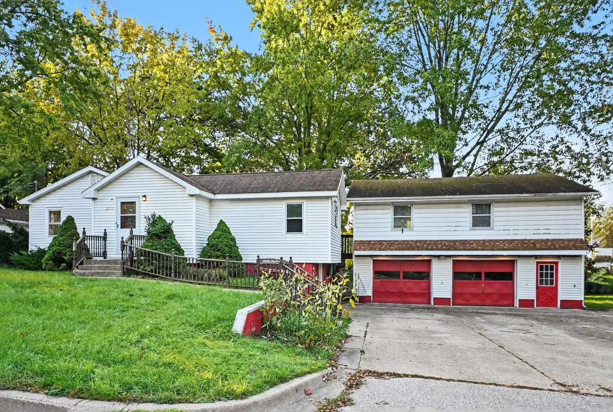 2854 Oak Street, Stevensville, MI 49127 - #1