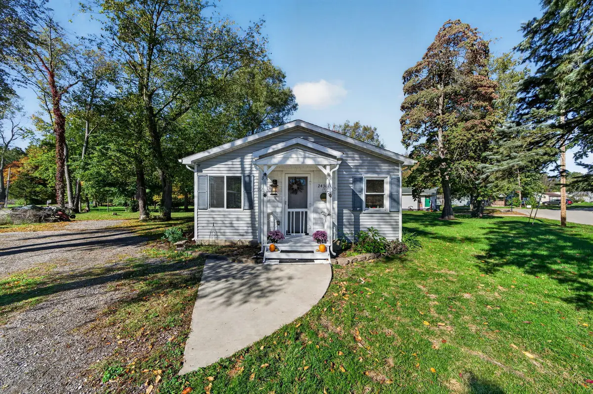 24300 Sassafras Street, Edwardsburg, MI 49112 - #1
