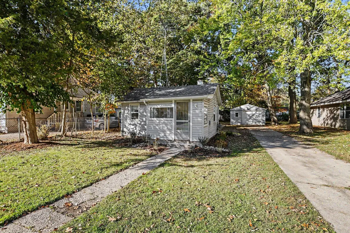 2320 Hazel Avenue, Kalamazoo, MI 49008 - #1