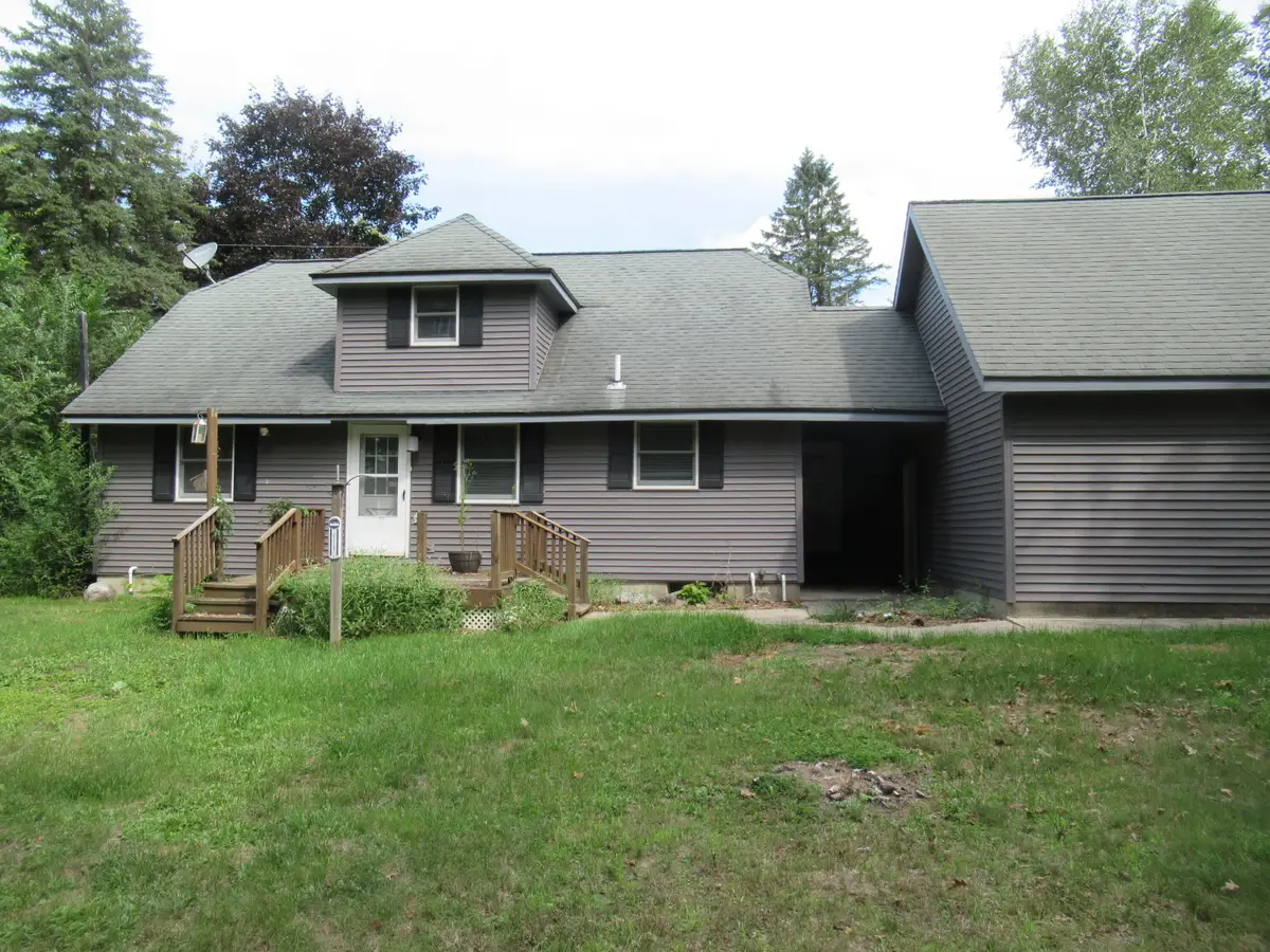 10022 S Brown Road, Fenwick, MI 48834 - #1