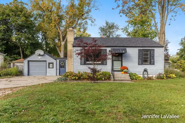 3747 Miramar Avenue Ne, Grand Rapids, MI 49525
