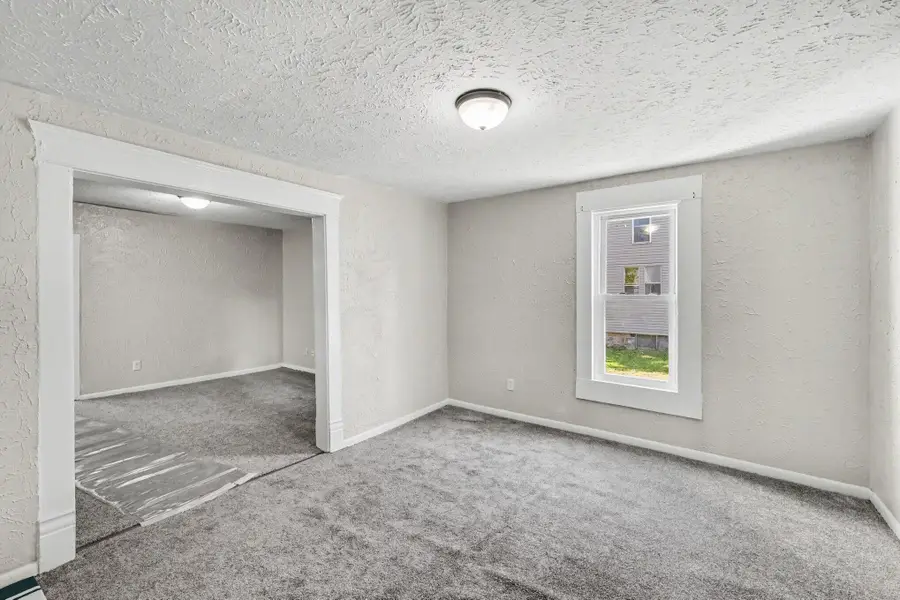1130 W Allegan Street, Lansing, MI 48915 - #2