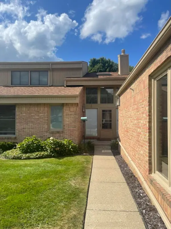 29773 Deer Run, Farmington Hills, MI 48331