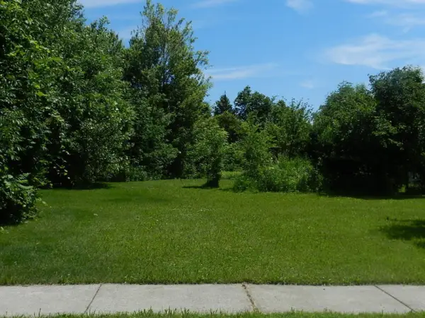 2215 Forest Hills Lane, St. Joseph, MI 49085