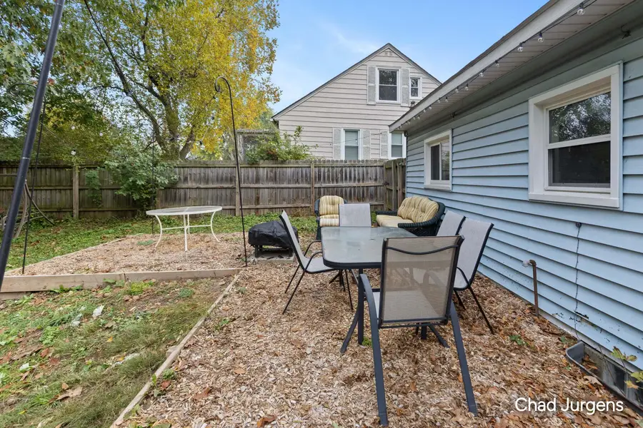 3389 Ottawa Avenue Sw, Grandville, MI 49418 - #3