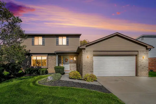 6618 Whitehurst Street, Canton, MI 48187