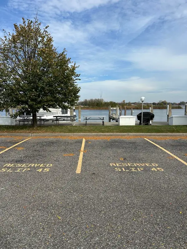 45 Grand Isle Drive, Grand Haven, MI 49417