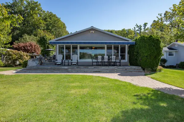 65770 Lakeshore Drive, Vandalia, MI 49095