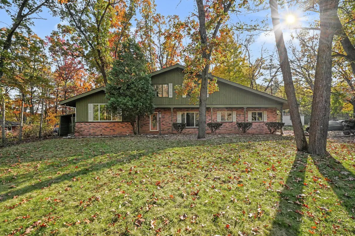204 Knoll Drive, Battle Creek, MI 49017 - #1