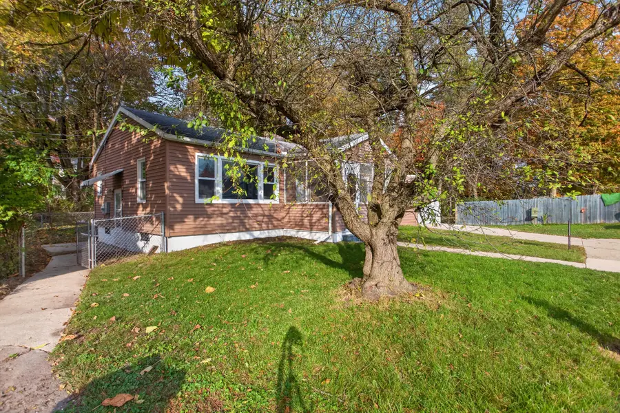 6 Elm Court Court, Hillsdale, MI 49242 - #2