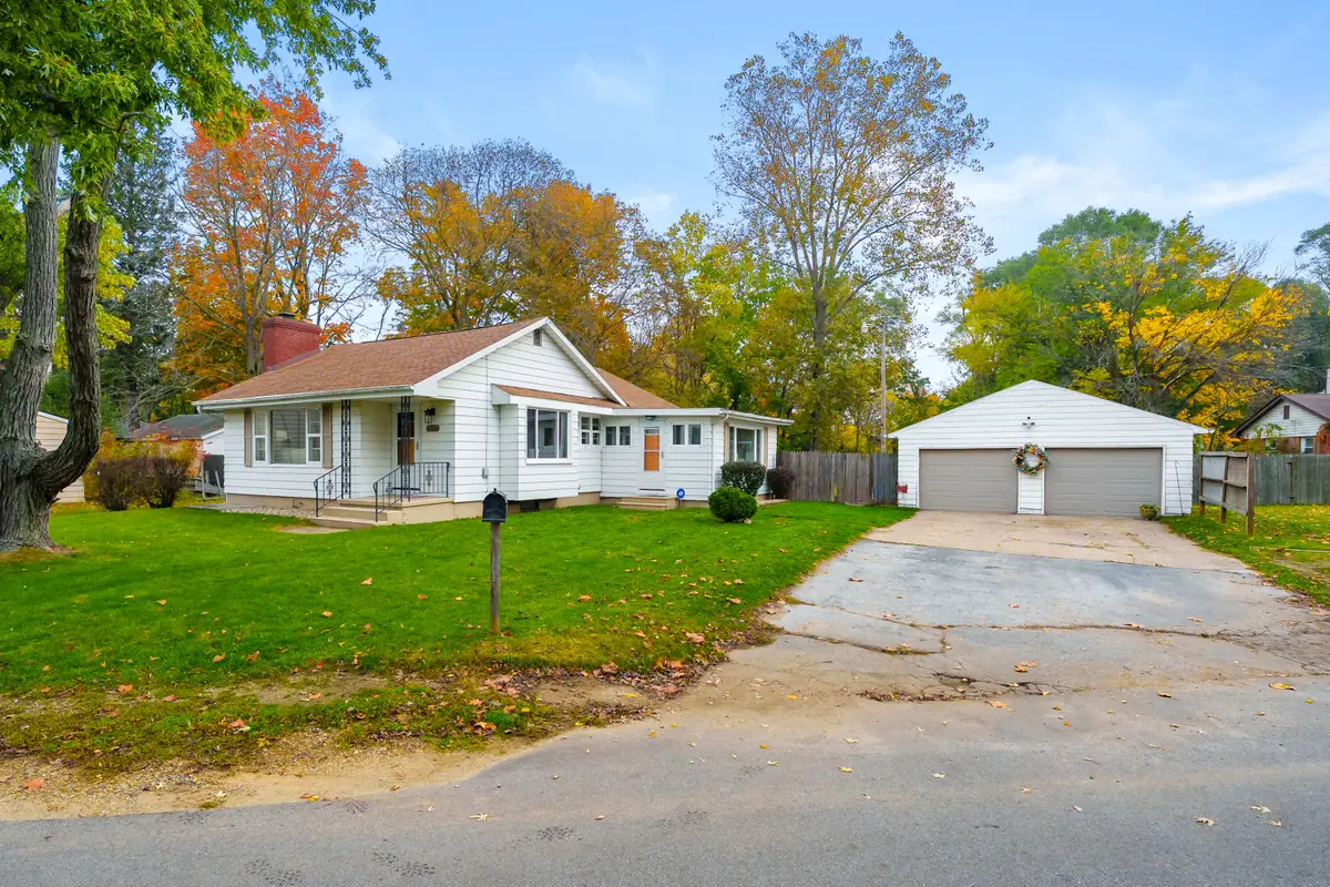 1753 E Ogden Circle, Benton Harbor, MI 49022 - #1