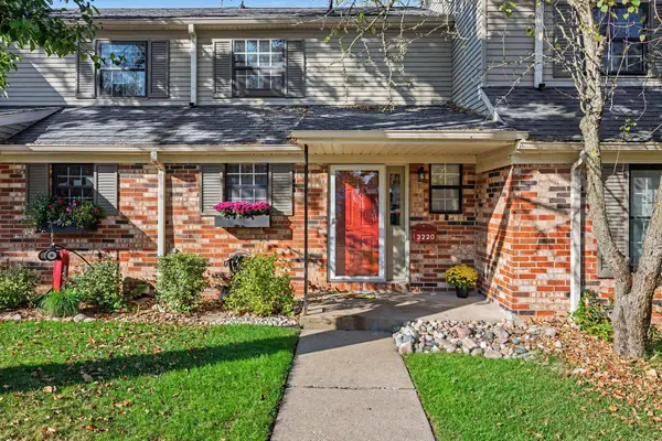 3220 Greenleaf Boulevard, Kalamazoo, MI 49008