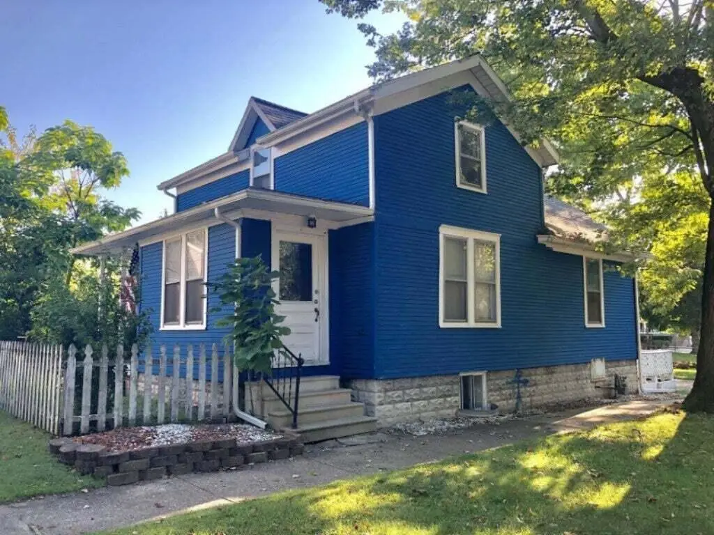 911 Jones Street, Saint Joseph, MI 49085 - #1