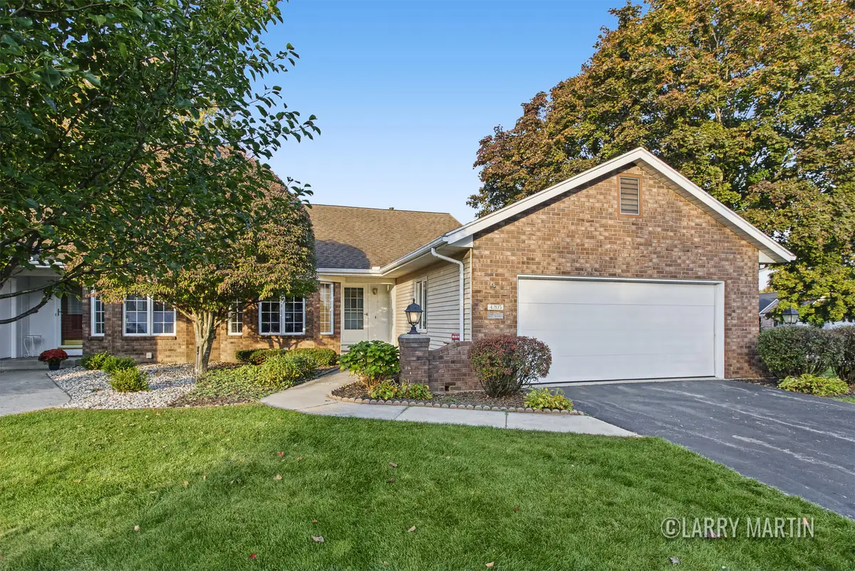 4205 Redbush Drive Sw, Grandville, MI 49418 - #1